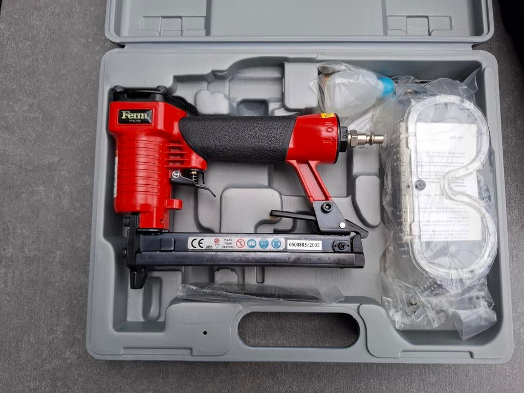 Pneumatisch tacker van Ferm, Doe-het-zelf en Verbouw, Ophalen of Verzenden, Nieuw