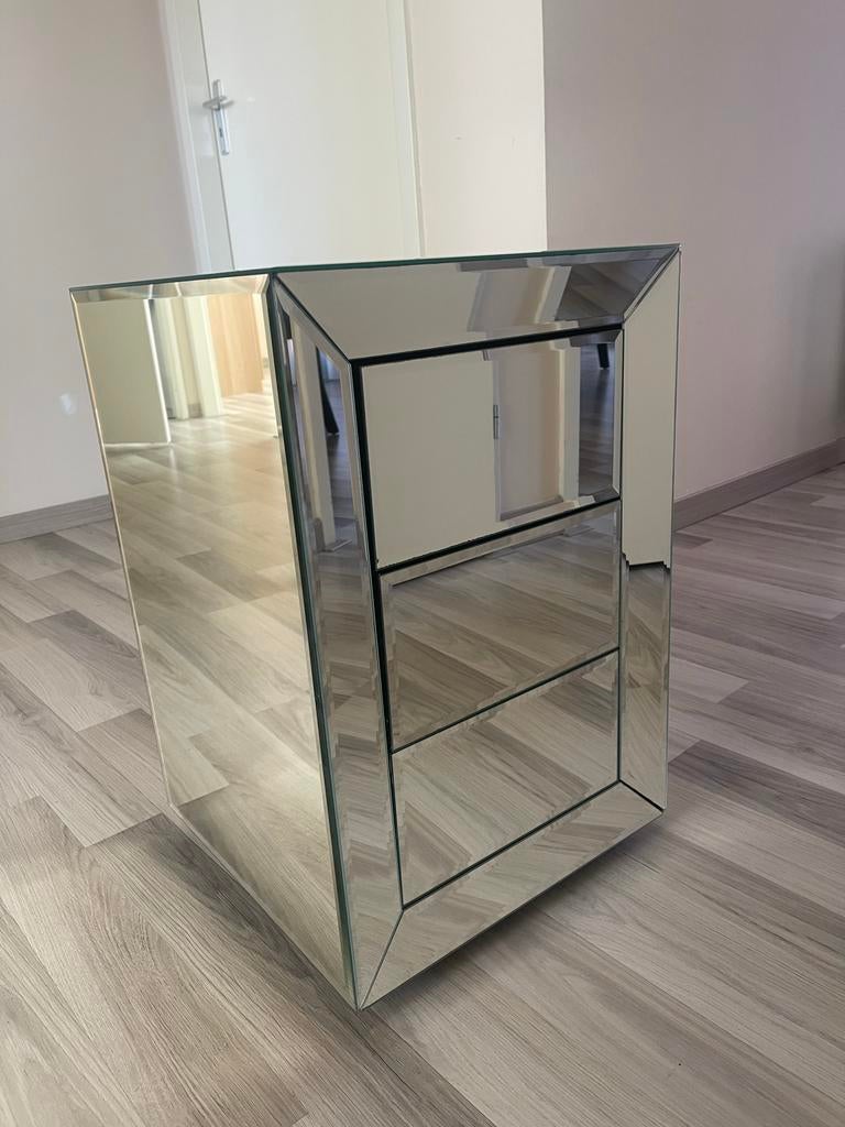 2 Luxe spiegel nachtkastjes - Decor Wonen, Ophalen, Minder dan 45 cm, Minder dan 55 cm, Glas