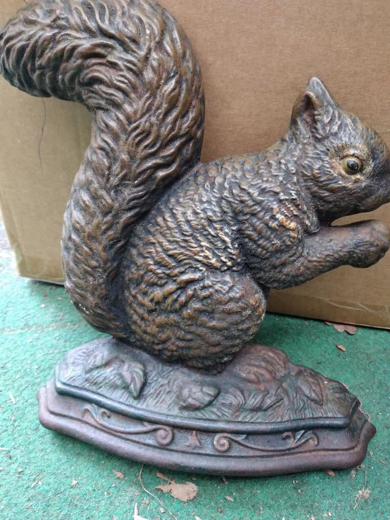 Decoratieve Eekhoorn Beeld - Bronskleurig, Ophalen of Verzenden, Brons