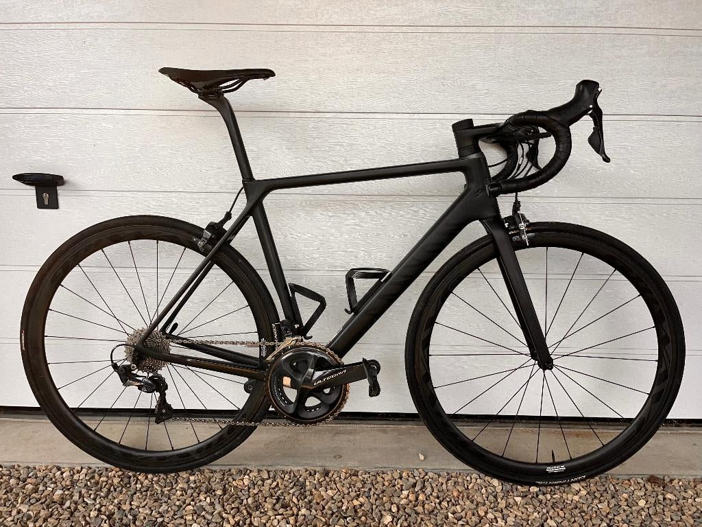 Canyon Ultimate CF SL 8.0 (2020), 28 inch, Gebruikt, Carbon, Heren