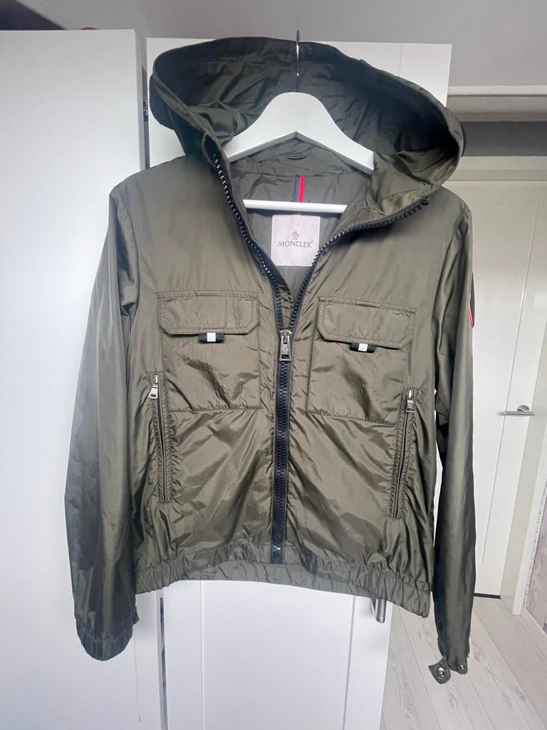 Moncler Jas - Maat 164- Groen, Ophalen of Verzenden, Zo goed als nieuw, Jongen, Jas