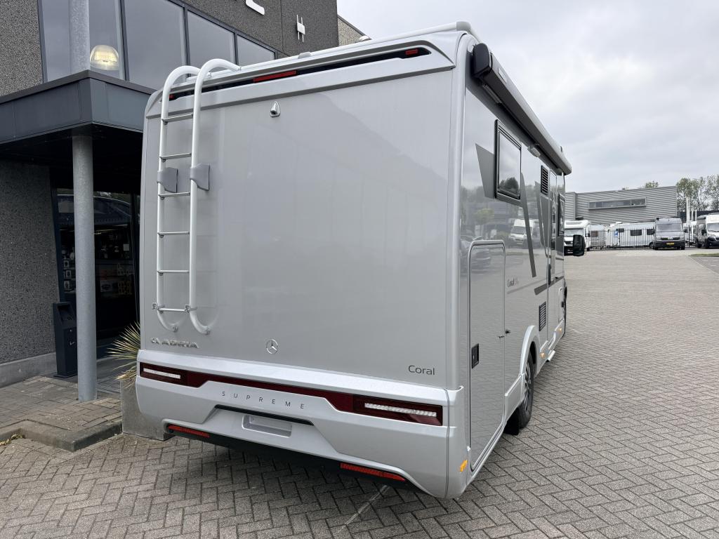 Adria Coral MB Supreme 670 DL Face to face, Luifel, Vloeistofverwarming, Bedrijf, Diesel
