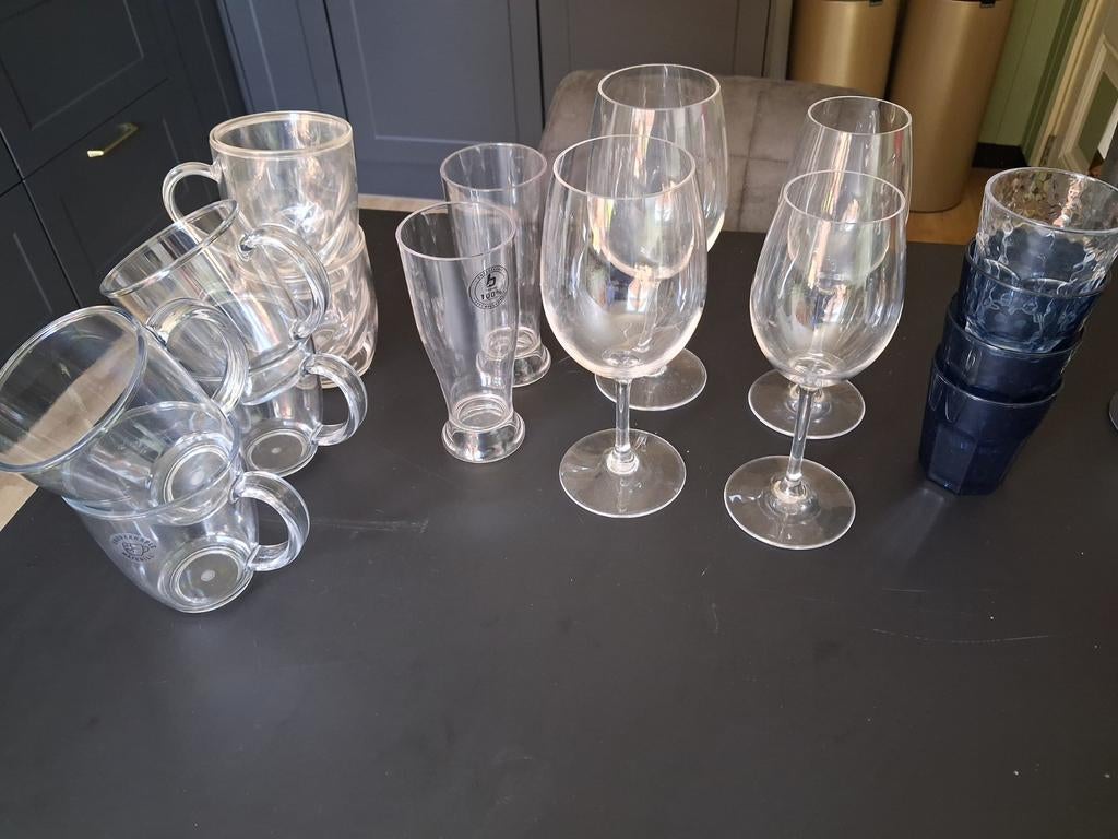 16 delig hard kunststof glasservies, Caravans en Kamperen, Ophalen of Verzenden