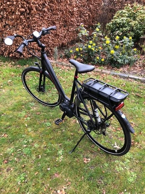Te Koop electrisch koga Dames fiets, Zo goed als nieuw, 50 km per accu of meer, 55 tot 59 cm, Ophalen