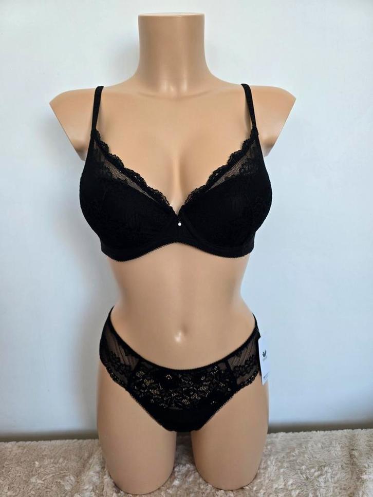 Nieuw wacoal bh push up 65C 70E 75E, Ophalen of Verzenden, ., ., .