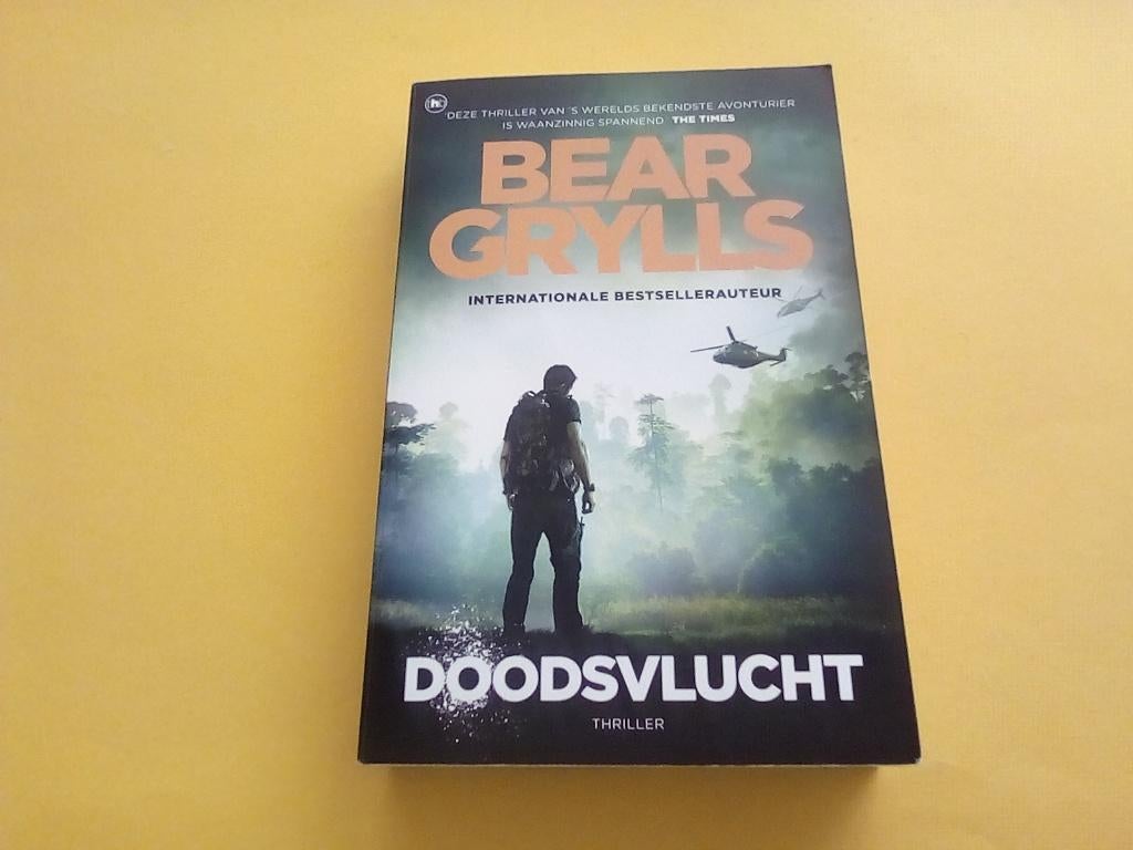 bear grylls /// doodsvlucht ///, Ophalen of Verzenden, Zo goed als nieuw