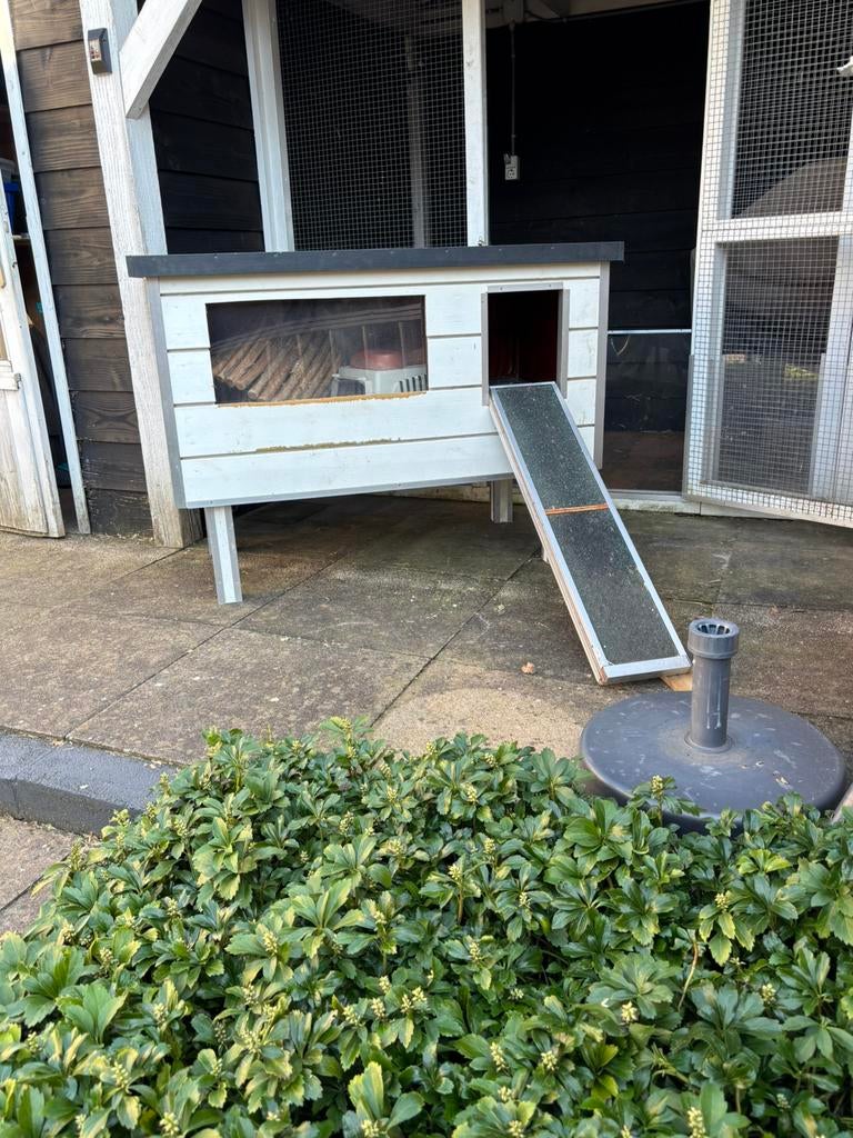 Konijnenhok, Ophalen, 110 cm of meer, Zo goed als nieuw, 90 cm of meer