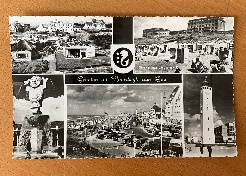 Ansichtkaart Noordwijk aan zee groeten uit met oa vuurtoren, Verzamelen, Ophalen of Verzenden, Zuid-Holland