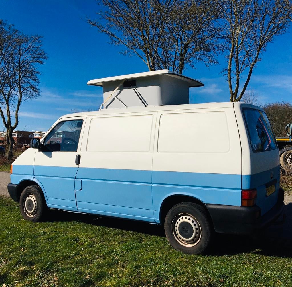 Unieke en sterke VW camperbus, blauw-wit,, Buscamper of Camperbus, Volkswagen, Tot en met 2, Particulier