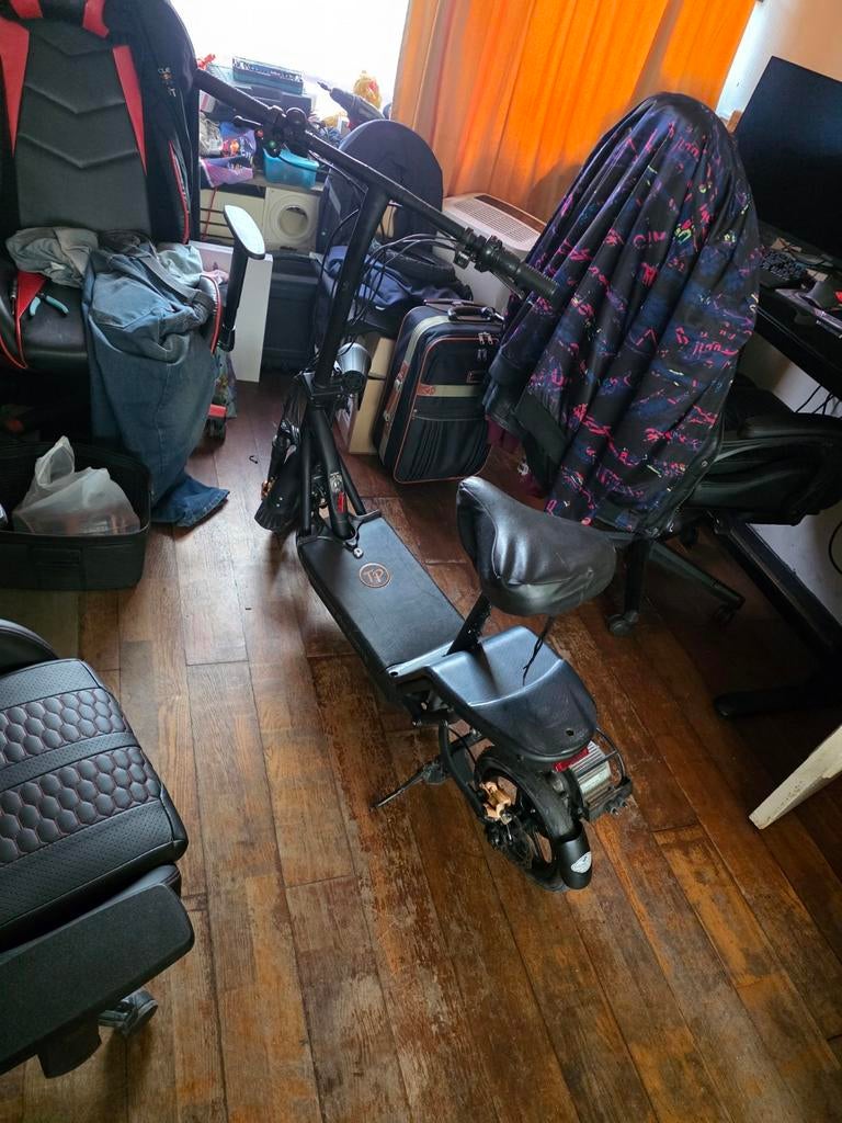 Tante Paula step zonder kenteken of leuk voor hobby mensen, Ophalen of Verzenden, Gebruikt, Elektrische step (E-scooter), Tante paula