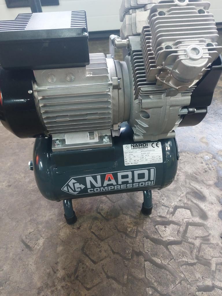 Compressor merk Nardi, 25 tot 100 liter, Ophalen of Verzenden, Nieuw