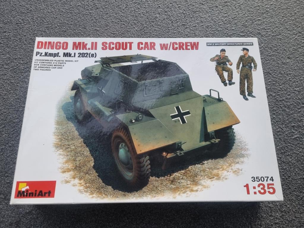 Dingo Mk.II Scout Car w/Crew. 1/35, Overige merken, 1:32 tot 1:50, Overige typen, Nieuw