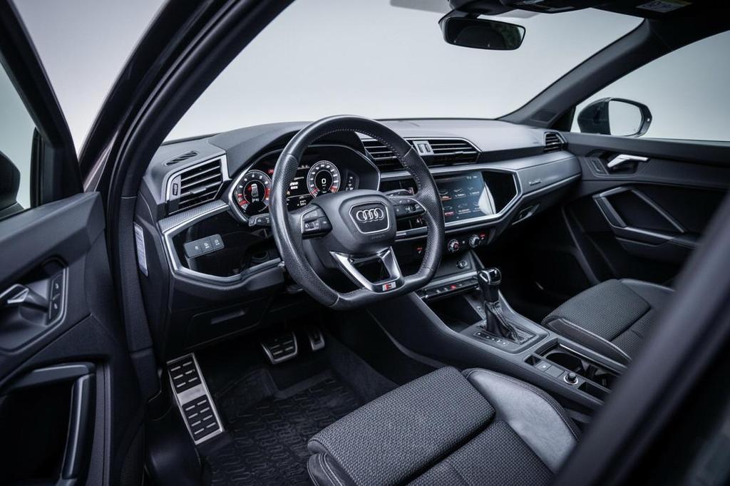 Audi Q3 40 TFSI 2.0L 190pk quattro S-line I Virtual-cockpit, Auto's, Automaat, Gebruikt, 1984 cc, Leder en Stof