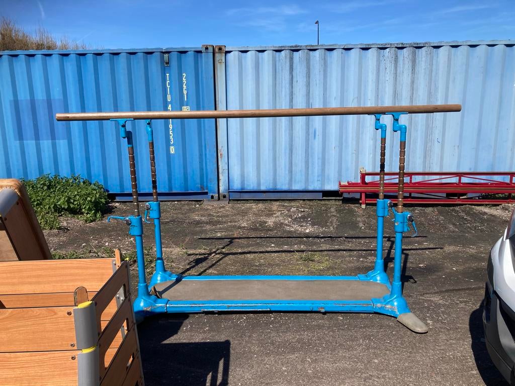 Vintage Gymbrug, Ophalen, Gebruikt, Kindermaat 146 t/m 176, Blauw