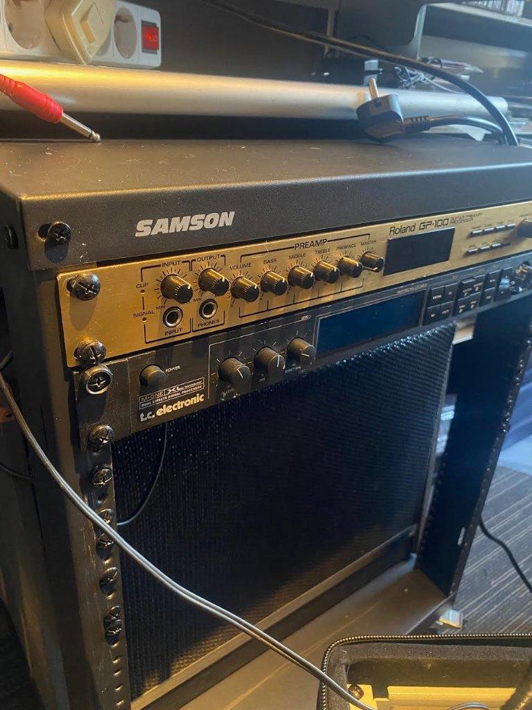 Samson SKR12 met Roland GP-100 en TC Electronic M-One Xl, Ophalen, Gebruikt, Audio