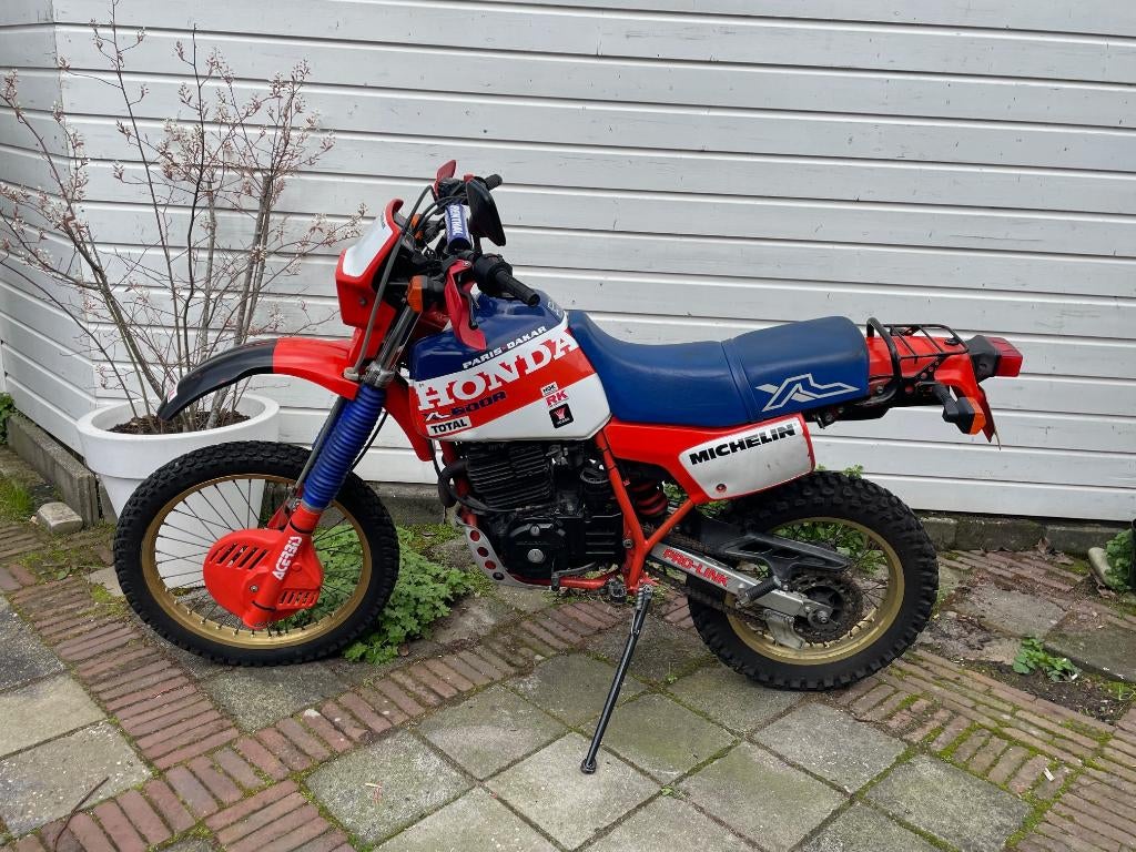 honda xl600r XL retro motor paris dakar uitvoering, Motorrijbewijs A, Enduro, 12 t/m 35 kW, 600 cc