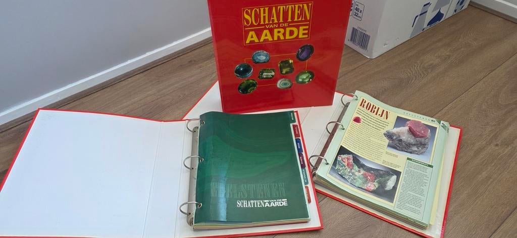 Schatten van de Aarde - Collectie Mineralen & Edelstenen, Verzamelen, Mineralen en Fossielen, Ophalen