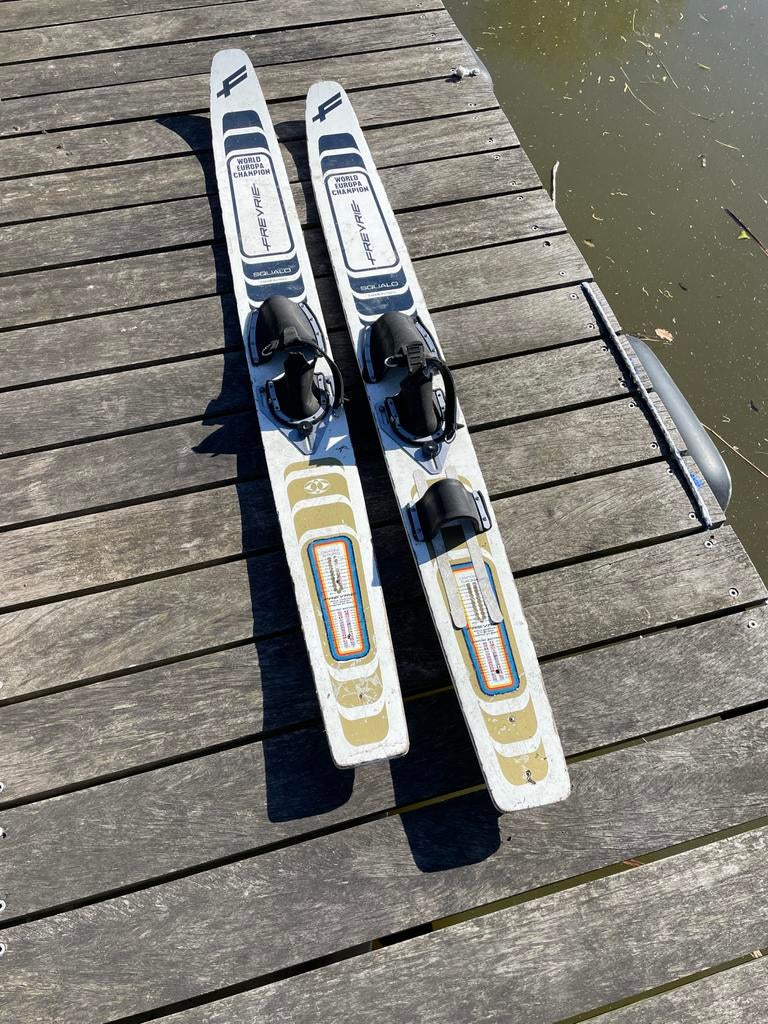 Waterski's Freyrie Squalo, Ophalen, Gebruikt, 160 cm of meer, Waterski's