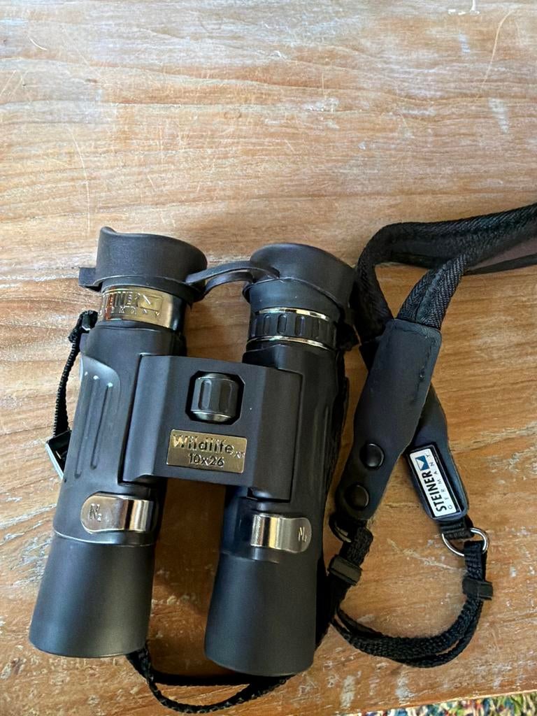 Steiner Wildlife 10x26 verrekijker, Dakkant (recht), Ophalen of Verzenden, Zo goed als nieuw, 8 tot 12x
