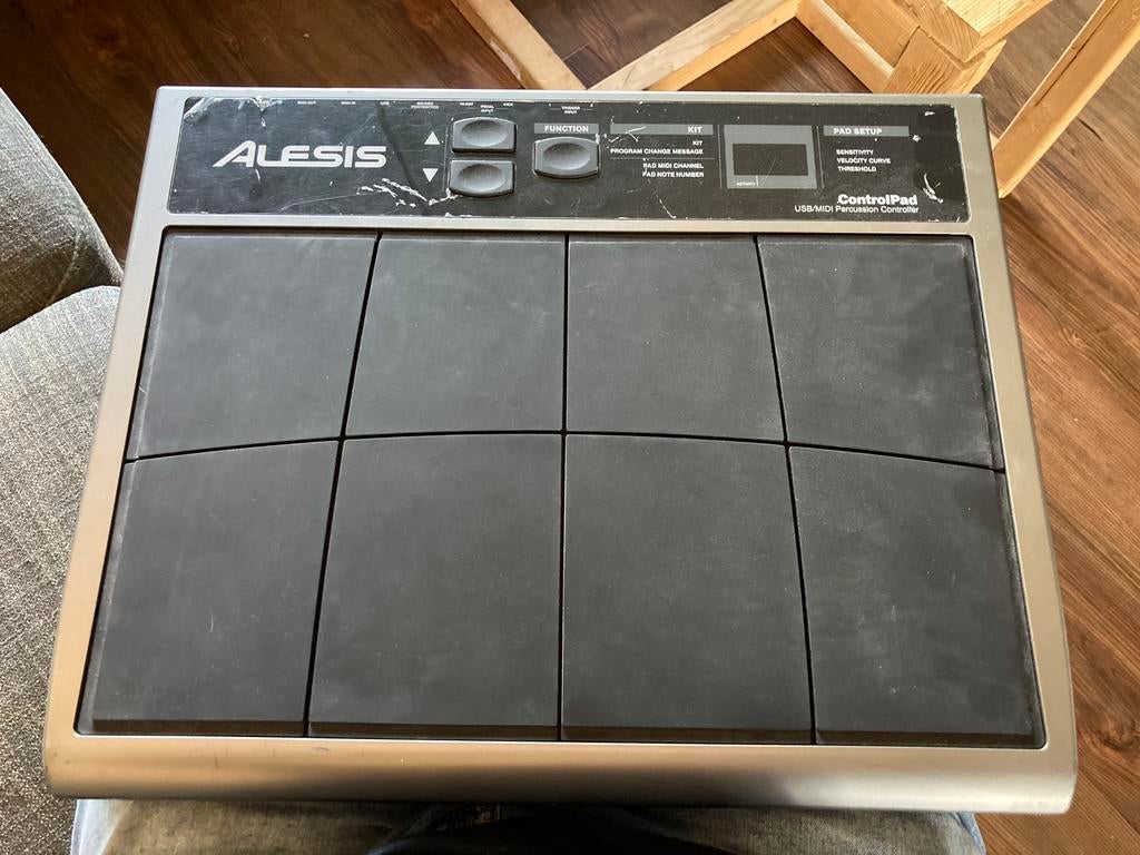 Alesis controlpad, Muziek en Instrumenten, Drumcomputers, Gebruikt, Overige merken, Ophalen of Verzenden