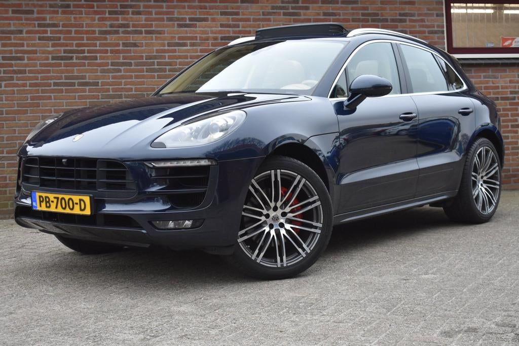 Porsche Macan 3.0 GTS '17 Pano LED Leder Sport Chrono Navi C, Automaat, Gebruikt, Euro 6, Blauw