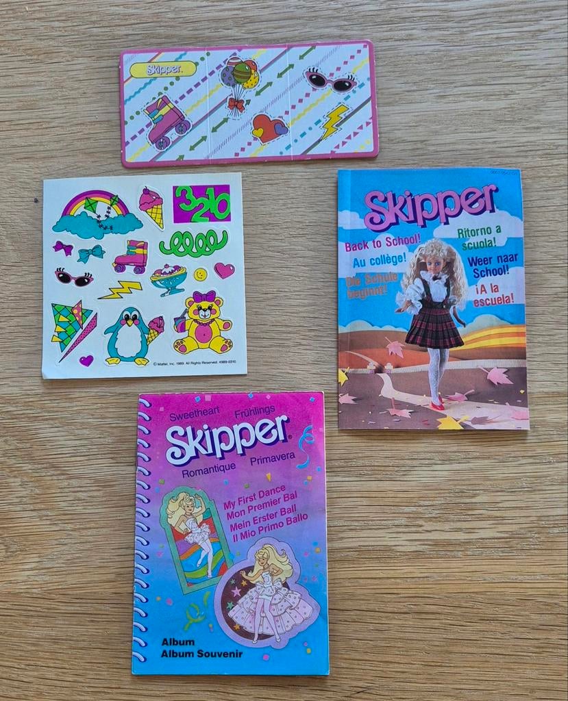 Barbie Skipper 80s folders, stickers, Ophalen of Verzenden, Gebruikt, Accessoires