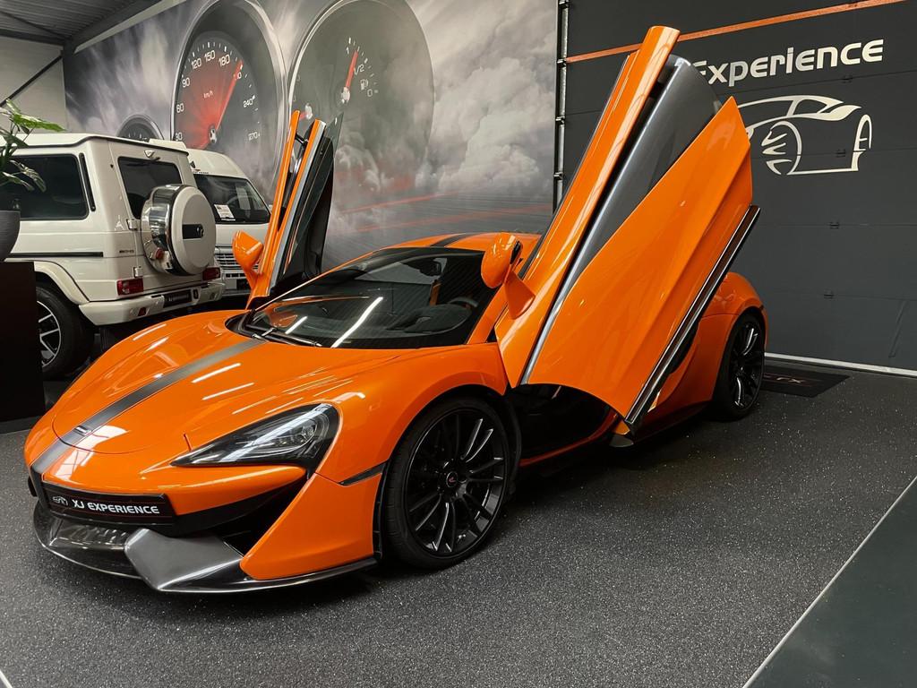 McLaren 570S KERAMISCH REMMEN 570PK CARPLAY CAMERA, Auto's, McLaren, Automaat, Achterwielaandrijving, Gebruikt, Overige kleuren