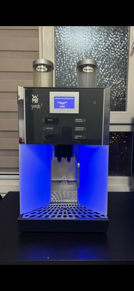 Goed werkende wmf presto 1400. Gereviseerd, 10 kopjes of meer, Ophalen, Koffiemachine