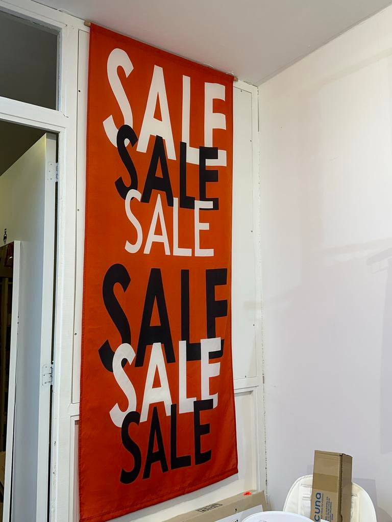 Doek / vlag “sale”, Ophalen of Verzenden, Zo goed als nieuw