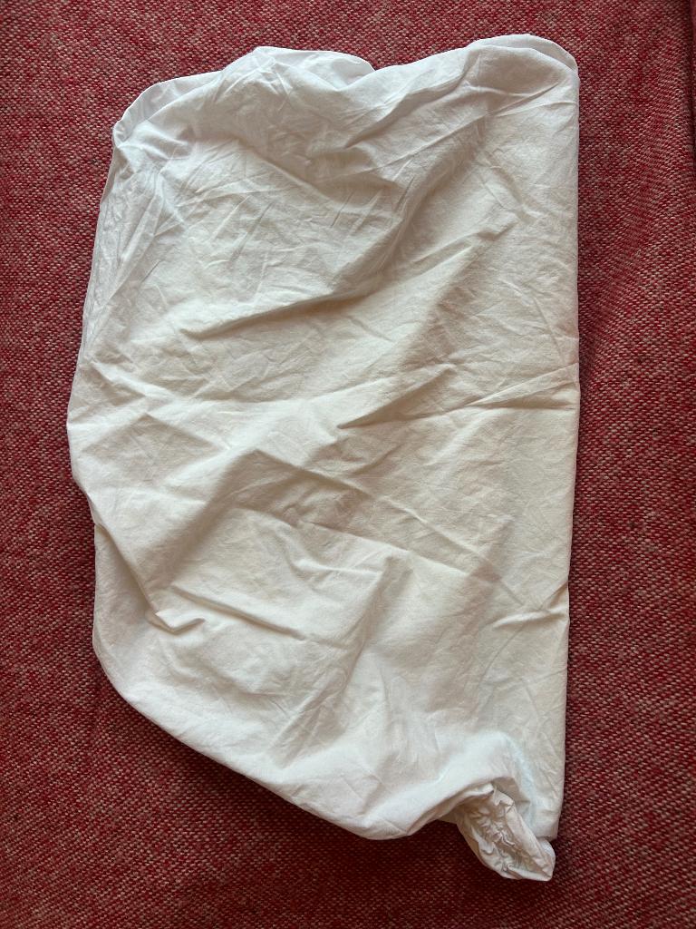 2 keer Chicco hoeslaken voor co-sleeper next 2 me, Ophalen of Verzenden, Zo goed als nieuw, Minder dan 70 cm, Overige typen