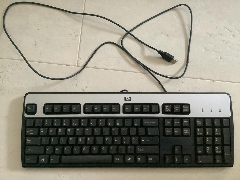 HP computer PC toetsenbord , netjes, Ophalen of Verzenden, Zo goed als nieuw