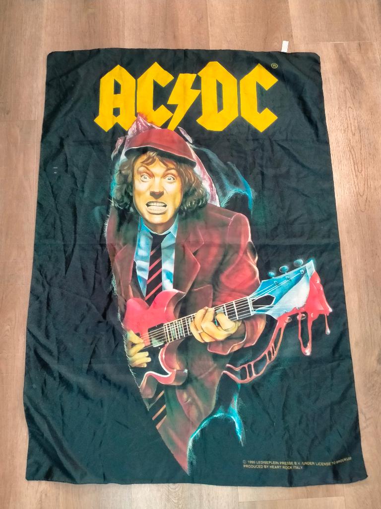 AC/DC AC DC Angus Young 1995 vintage muziek rock vlag RARE, Ophalen of Verzenden, Zo goed als nieuw