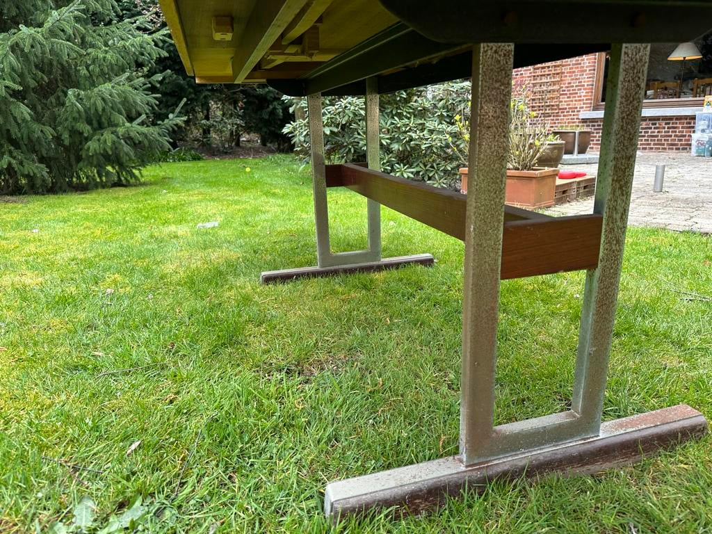 Houten eettafel met metalen onderstel - uitbreidbaar, Huis en Inrichting, Tafels | Eettafels, Ophalen, Gebruikt, 50 tot 100 cm