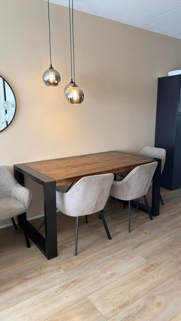 Mangohout eettafel + 4 stoelen 160x90, Huis en Inrichting, Tafels | Eettafels, Ophalen, Gebruikt, 50 tot 100 cm, 150 tot 200 cm