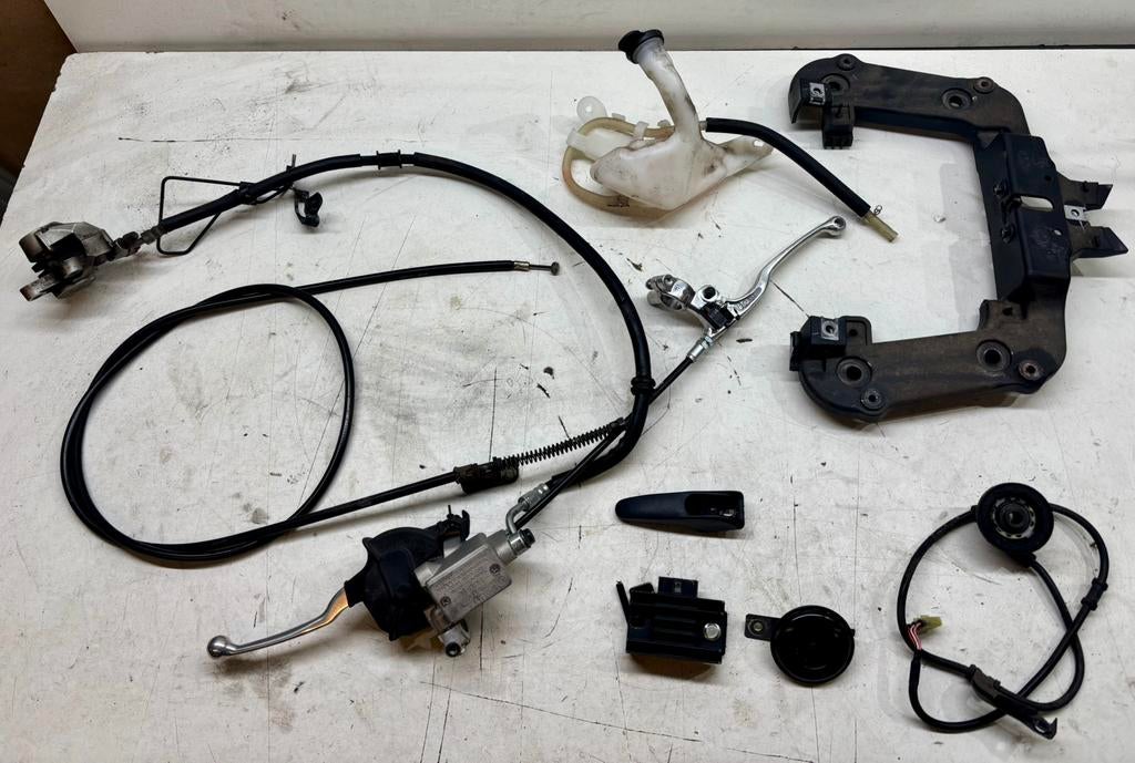 Veel onderdelen Yamaha Neos 2021 snor 25km 14K, Gebruikt, Yamaha, Ophalen of Verzenden, Yamaha