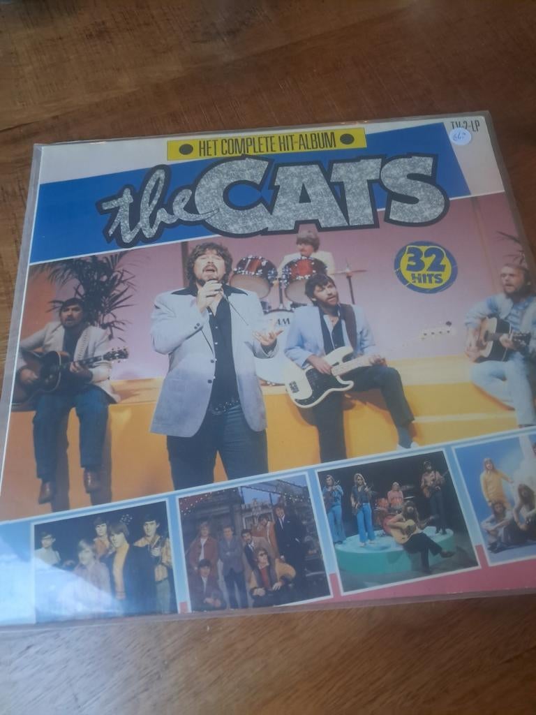 The Cats - Het Complete Hit Album LP, Cd's en Dvd's, Verzenden, Zo goed als nieuw, 12 inch