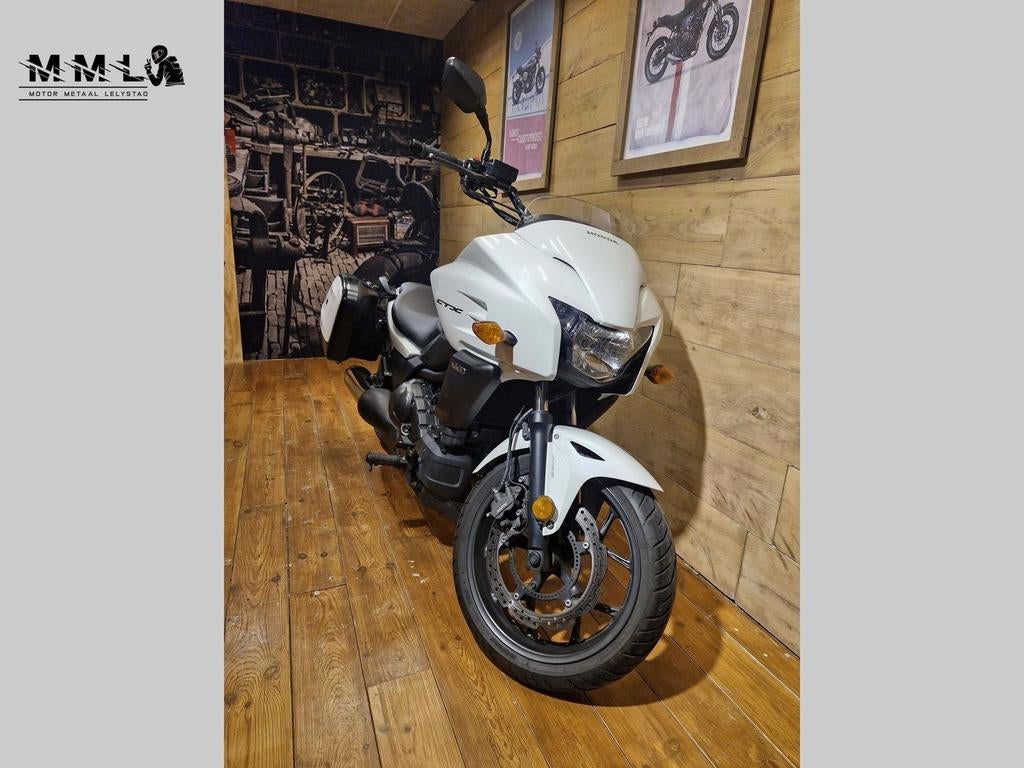 HONDA CTX 700 DCT ABS (bj 2014) - foto 2