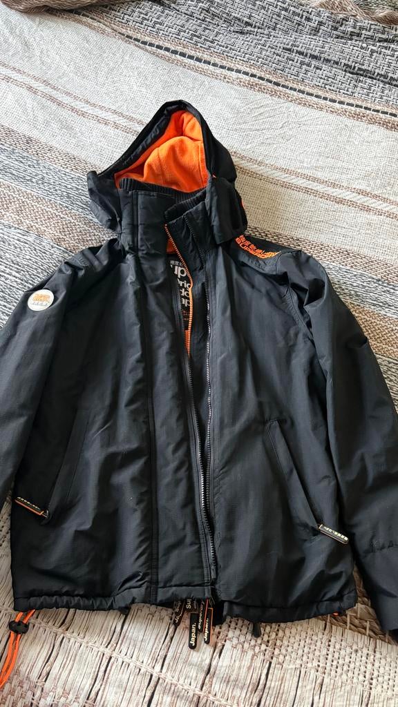 Superdry Winterjas Maat S, Ophalen of Verzenden, Zo goed als nieuw, Overige maten, Zwart