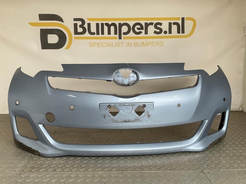 Bumper Toyota Verso S 10-17 pdc   Voorbumper D2-17660z, Ophalen of Verzenden, Bumpers.nl, Info@Bumpers.nl, Bumpers.nl