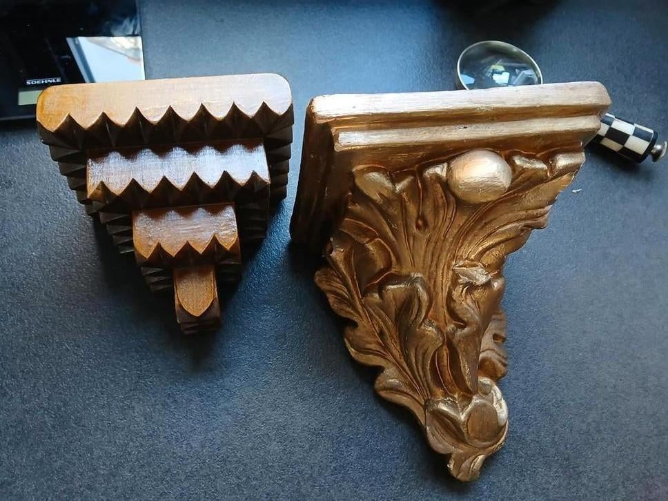 2 antieke consoles voor beelden, Antiek en Kunst, Antiek | Religie, Ophalen of Verzenden