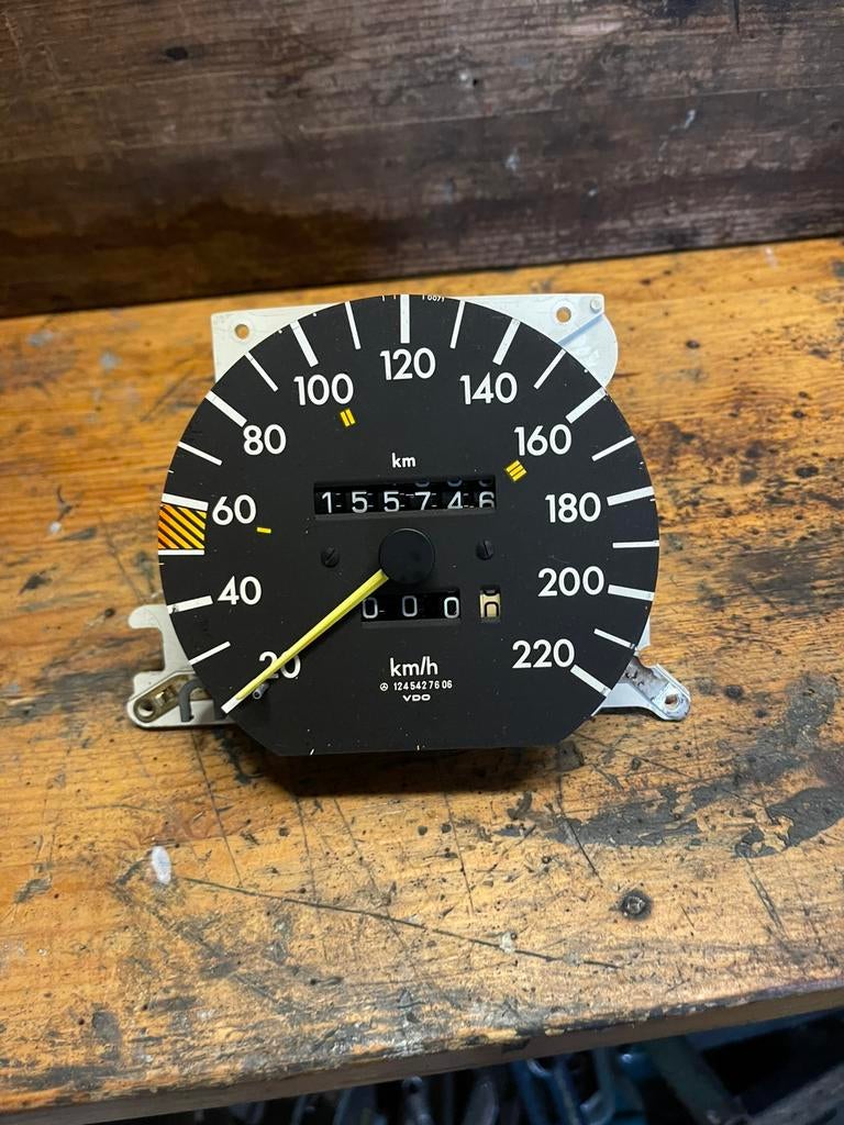 Kilometerteller w124, Auto-onderdelen, Ophalen of Verzenden, Gebruikt, Mercedes-Benz