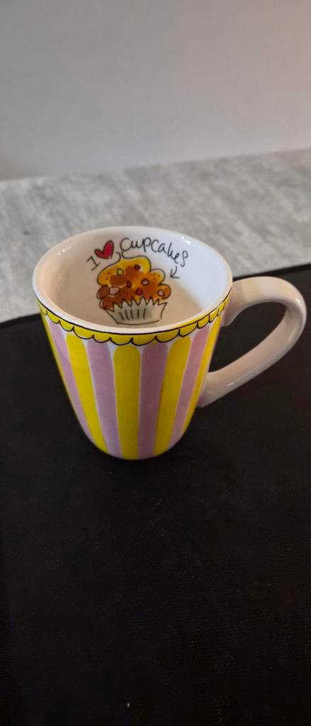 Blond Amsterdam mok I love cupcakes, Ophalen of Verzenden, Zo goed als nieuw, Porselein, Kop en/of schotel