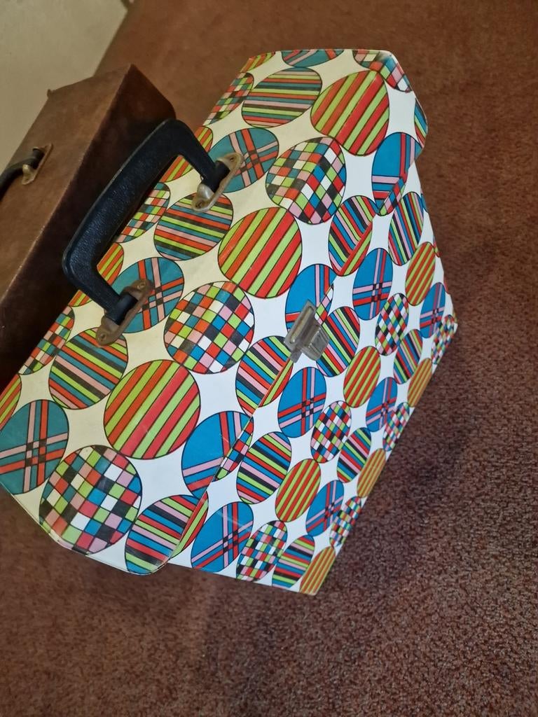 2 retro opberg koffertjes Voor Lp, Verzamelen, Retro, Ophalen of Verzenden, Huis en Inrichting