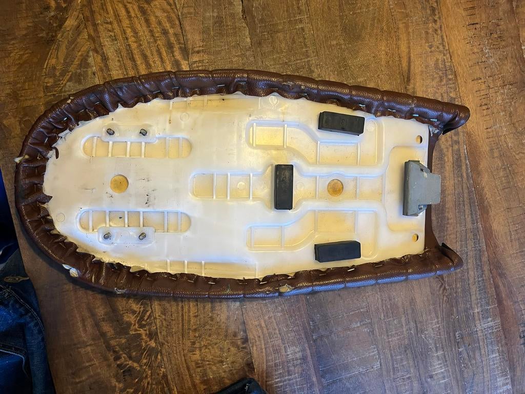 Motorzadel bruin caferacer, Ophalen of Verzenden, Gebruikt