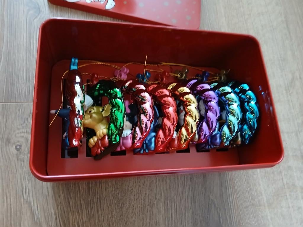 Albert heijn disney kransjes complete set met bewaarblik, Albert Heijn, Ophalen of Verzenden