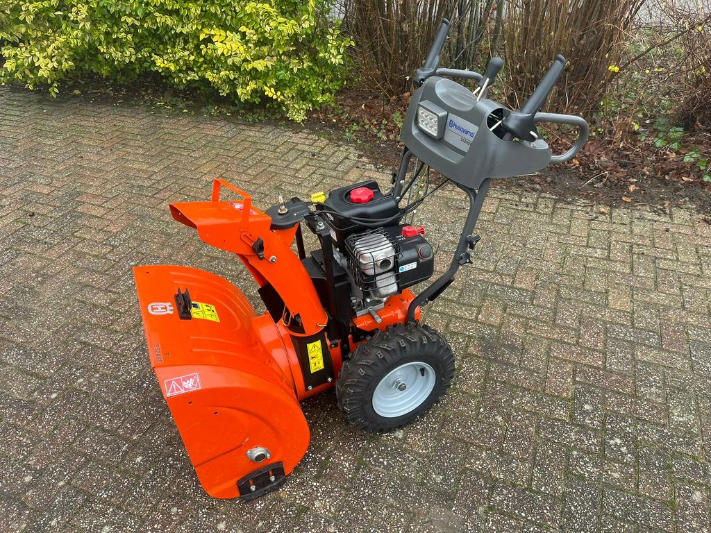 Husqvarna Sneeuwblazer (LEES BESCHRIJVING), Ophalen, Zo goed als nieuw, Benzine