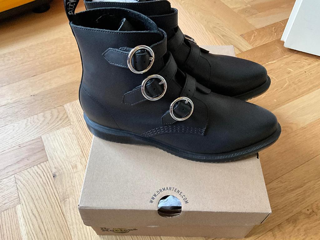 Super gave Dr Martens met 3 gespen Maat 40, Super gave Dr Martens met 3 gespen Maat 40, Zwart, Nieuw, Ophalen of Verzenden