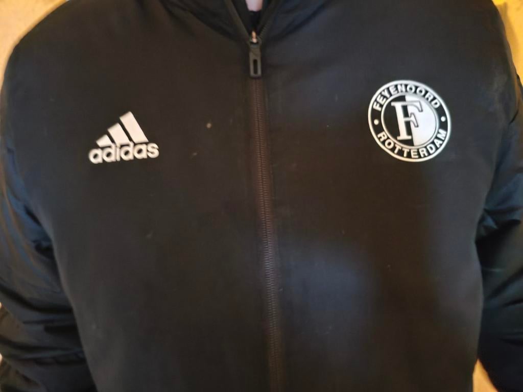 Adidas Feyenoord winterjas Zwart, Ophalen, Maat 48/50 (M), Zwart, Zo goed als nieuw