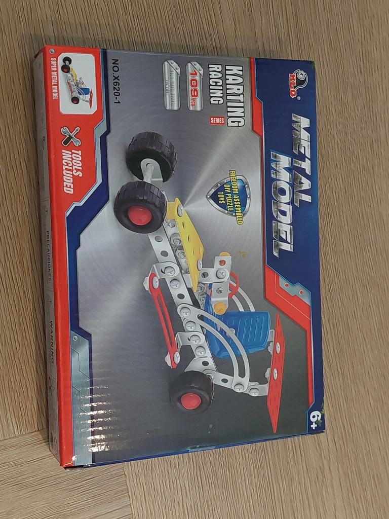 Mecano-achtig raceauto, Ophalen, Zo goed als nieuw, Overige merken