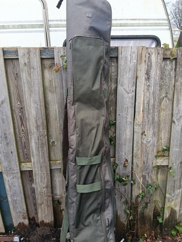 Hengel Foedraal strategy voor 3 Hengels, Watersport en Boten, Hengelsport | Karpervissen, Ophalen of Verzenden, Zo goed als nieuw